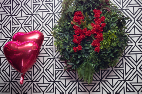 H wreath